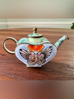 Kelvin Chen Enameled Miniature Teapot   Butterflies and Grapes Heart Shaped